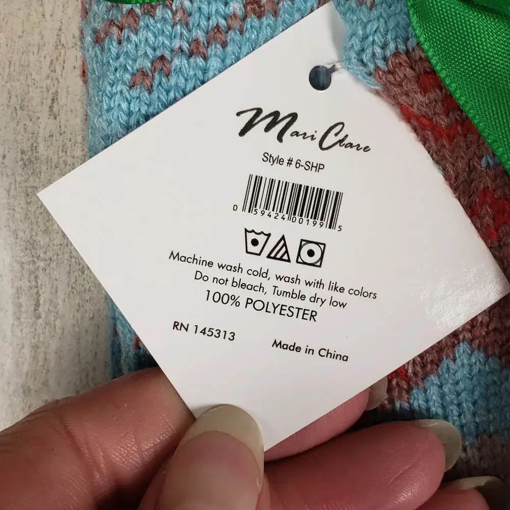 NWT Mari Clare Sherpa Lined Knit Winter Holiday Design No-Slip Slipper Socks